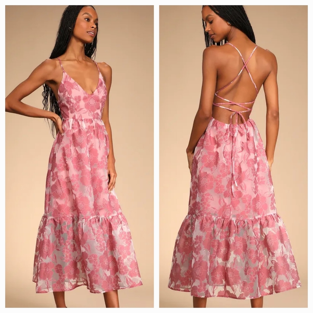 NWOT Lulu's Feeling Like Forever Rose Jacquard Organza Lace-Up Midi Dress